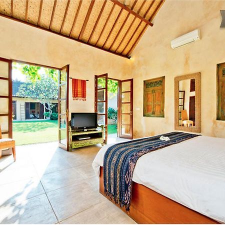 Rumi Villas Seminyak Habitación foto