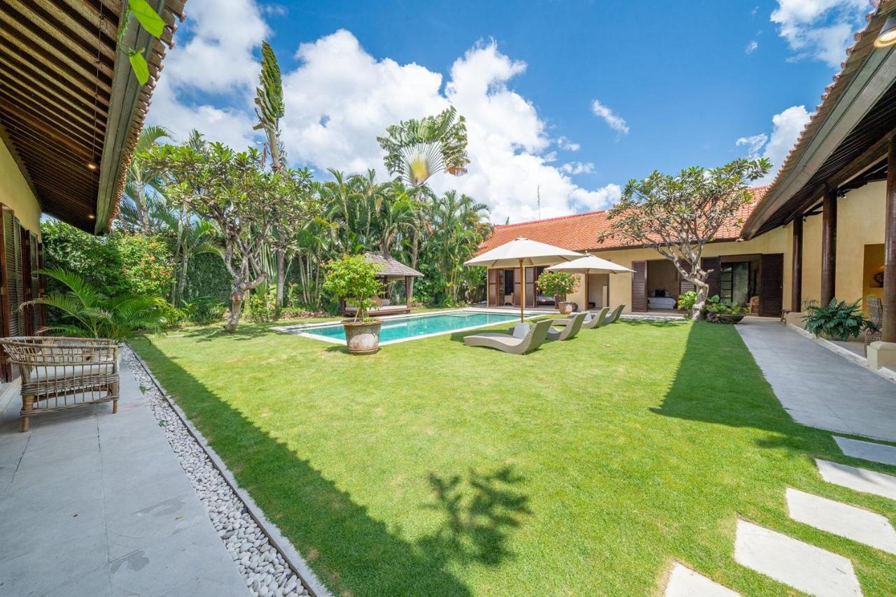 Rumi Villas Seminyak Exterior foto